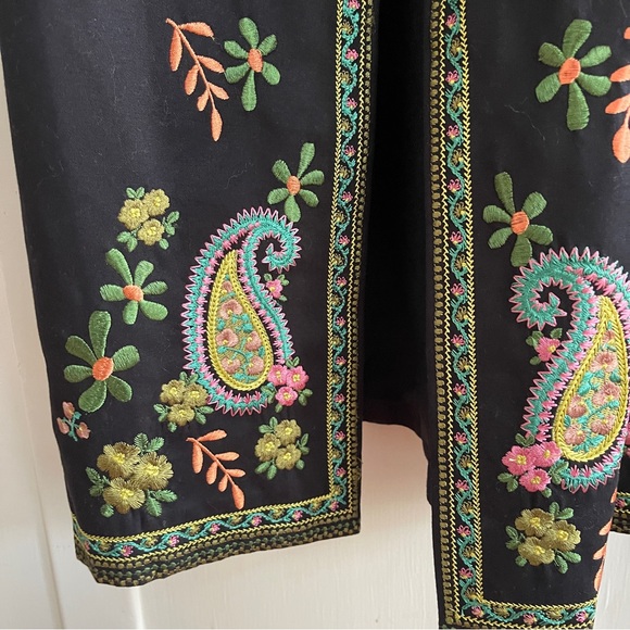 Johnny Was Embroidered Trench Coat Large Black Paisley Floral - Picture 6 of 9